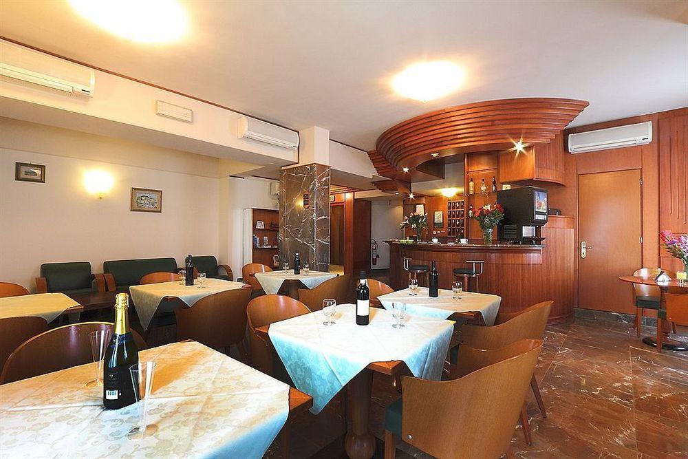 Monna Clara Hotel Florence Exterior photo