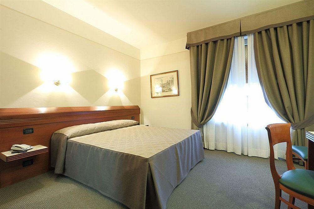 Monna Clara Hotel Florence Exterior photo