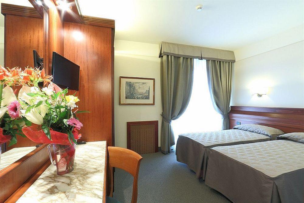 Monna Clara Hotel Florence Exterior photo